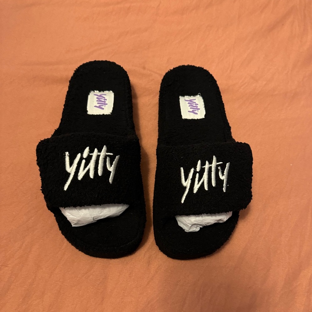Yitty Platform Slippers